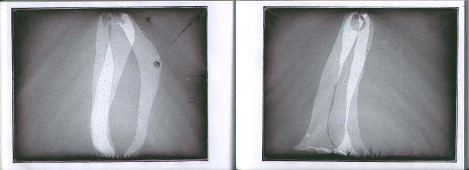 Abb.:Nach dem Aufbau einer Paik-Ausstellung, 1998